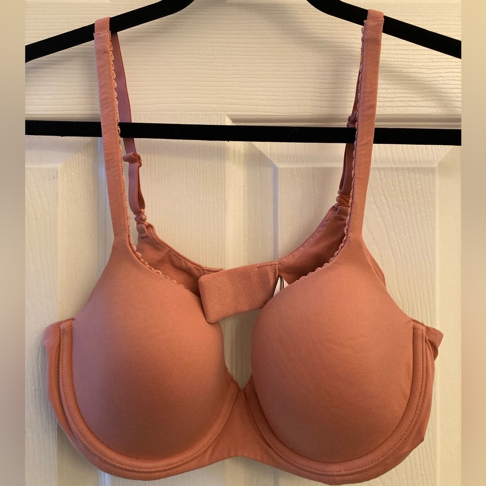Victoria’s Secret rose colored lined demi bra 36C